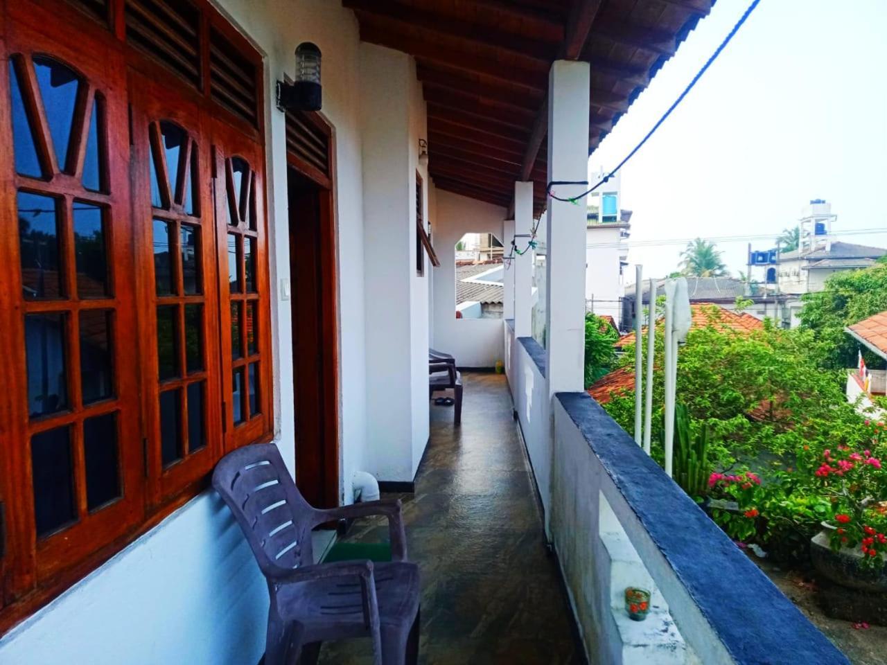 New Sea Lion Guest House 希克杜沃 外观 照片